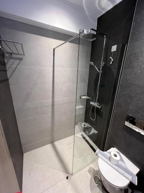 Paradise Hotel 사모스 외부 사진